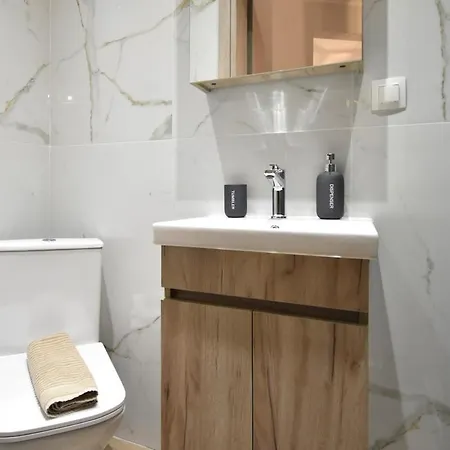 Next Living סלוניקי