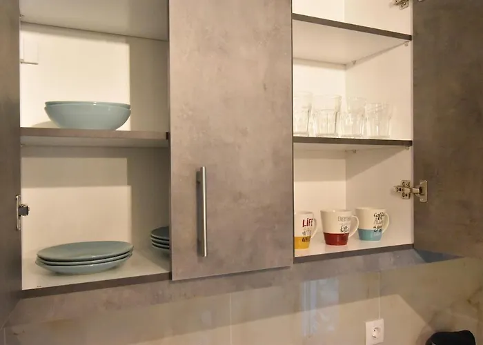 Apartment Next Living