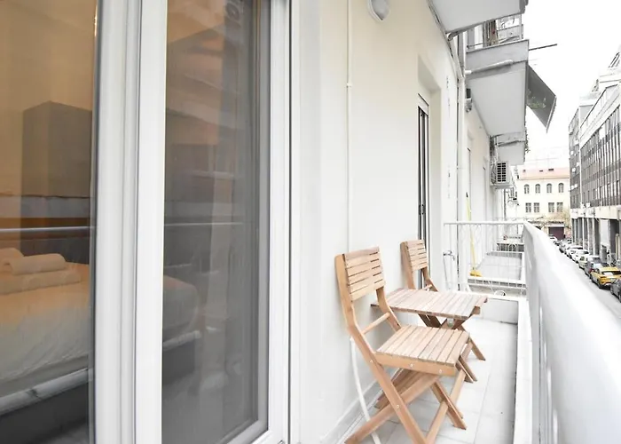 Apartment Next Living *