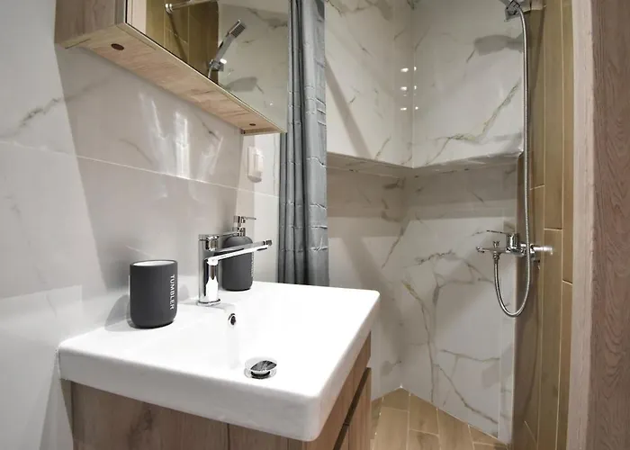 Apartment Next Living *